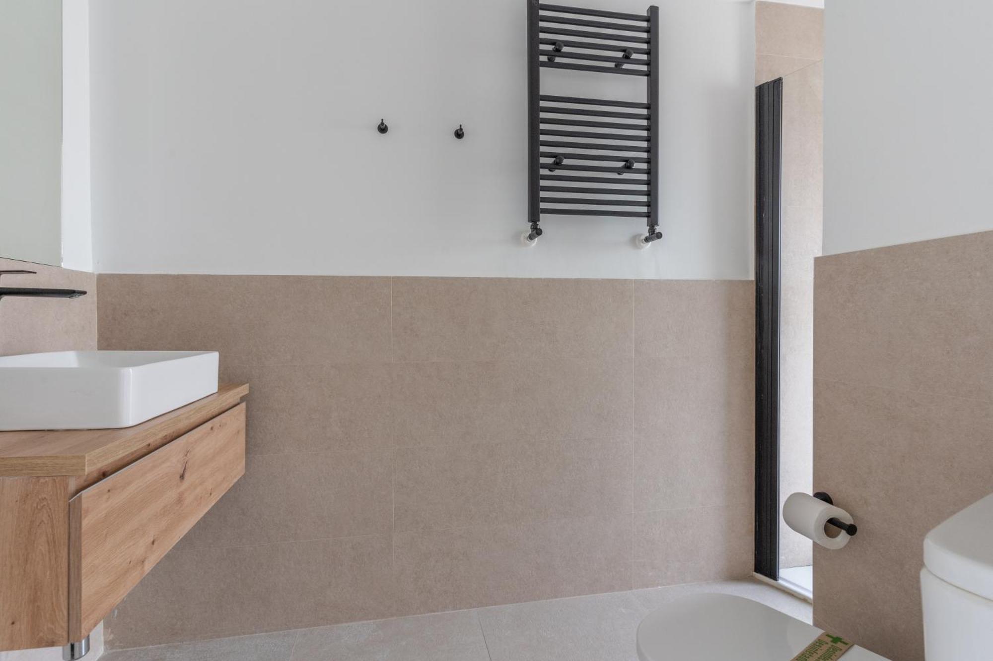 Bright With Terrace- 2bd 2bth- Salamanca Apartment Madrid