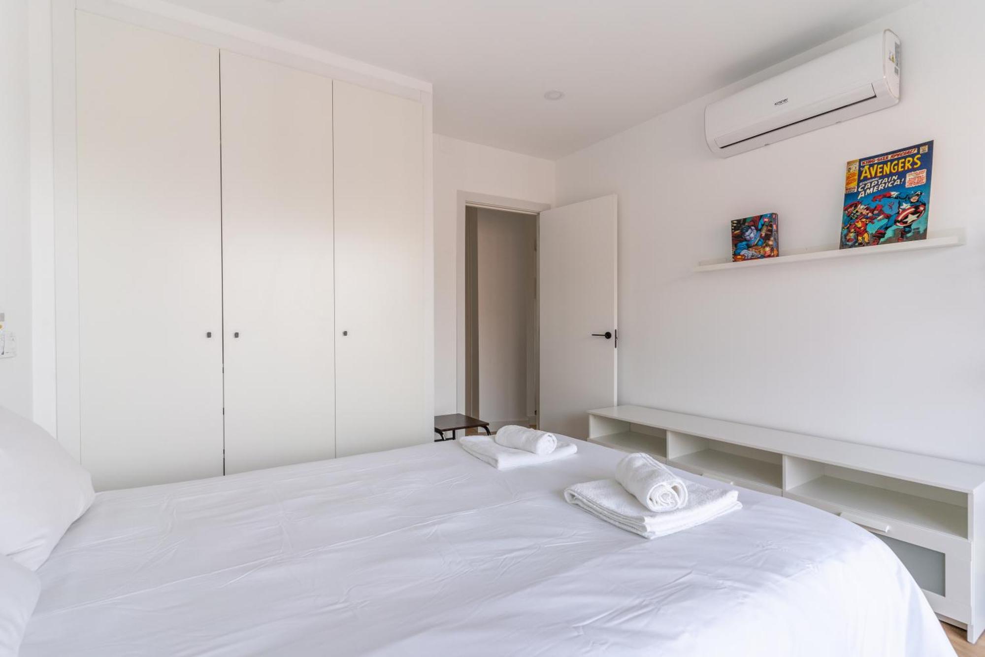 Apartment Bright With Terrace- 2bd 2bth- Salamanca Madrid